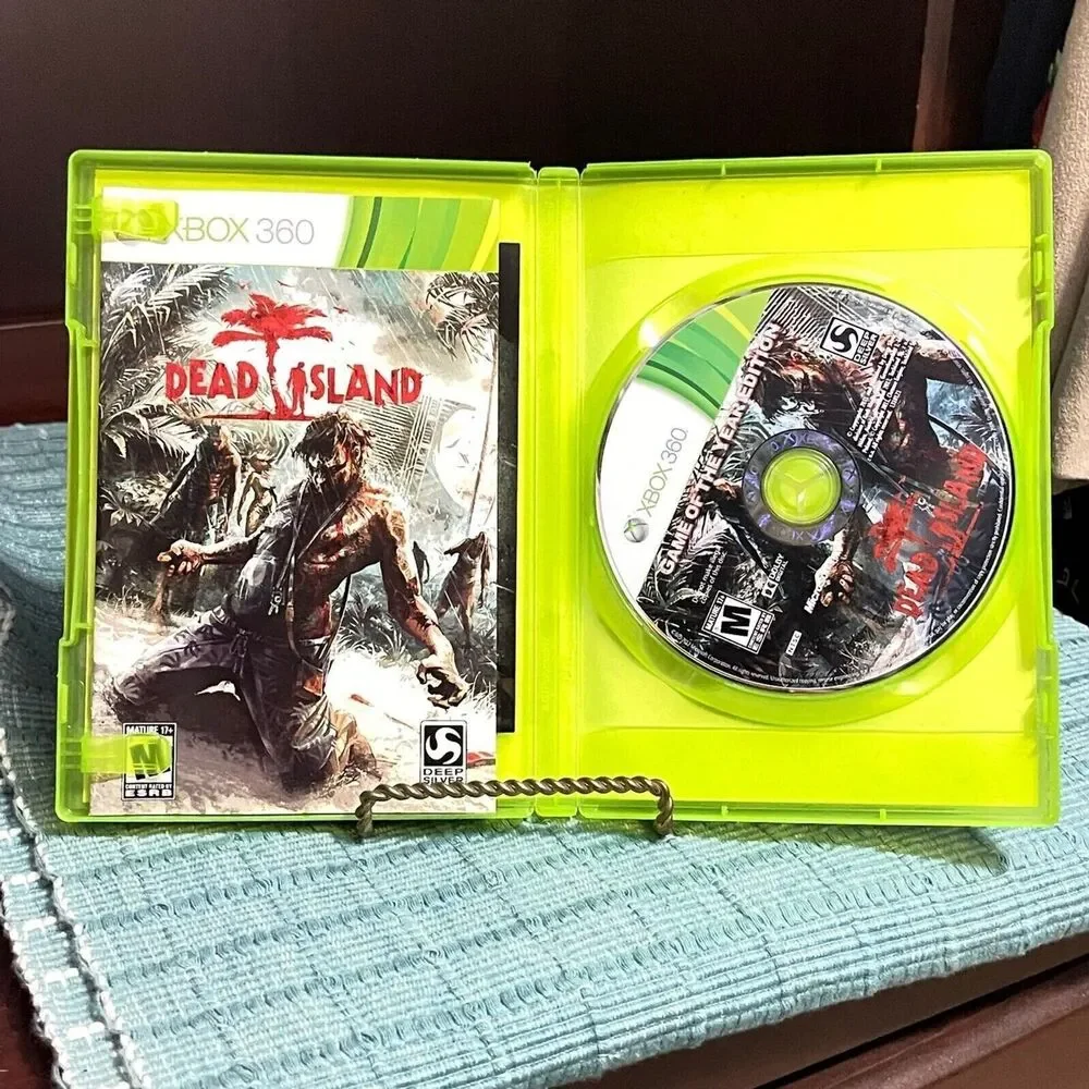 Dead Island (Microsoft XBOX 360) TESTED Complete Case Disc Book Video Game